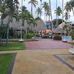 Hotel Cortecito Inn